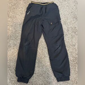 Kids Dark Gray fleece lined Cargo Pants size (7/8)